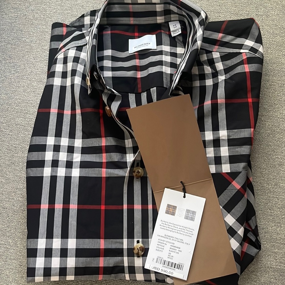 Burberry AUTHENTIC black checkered button up shirt Size XS